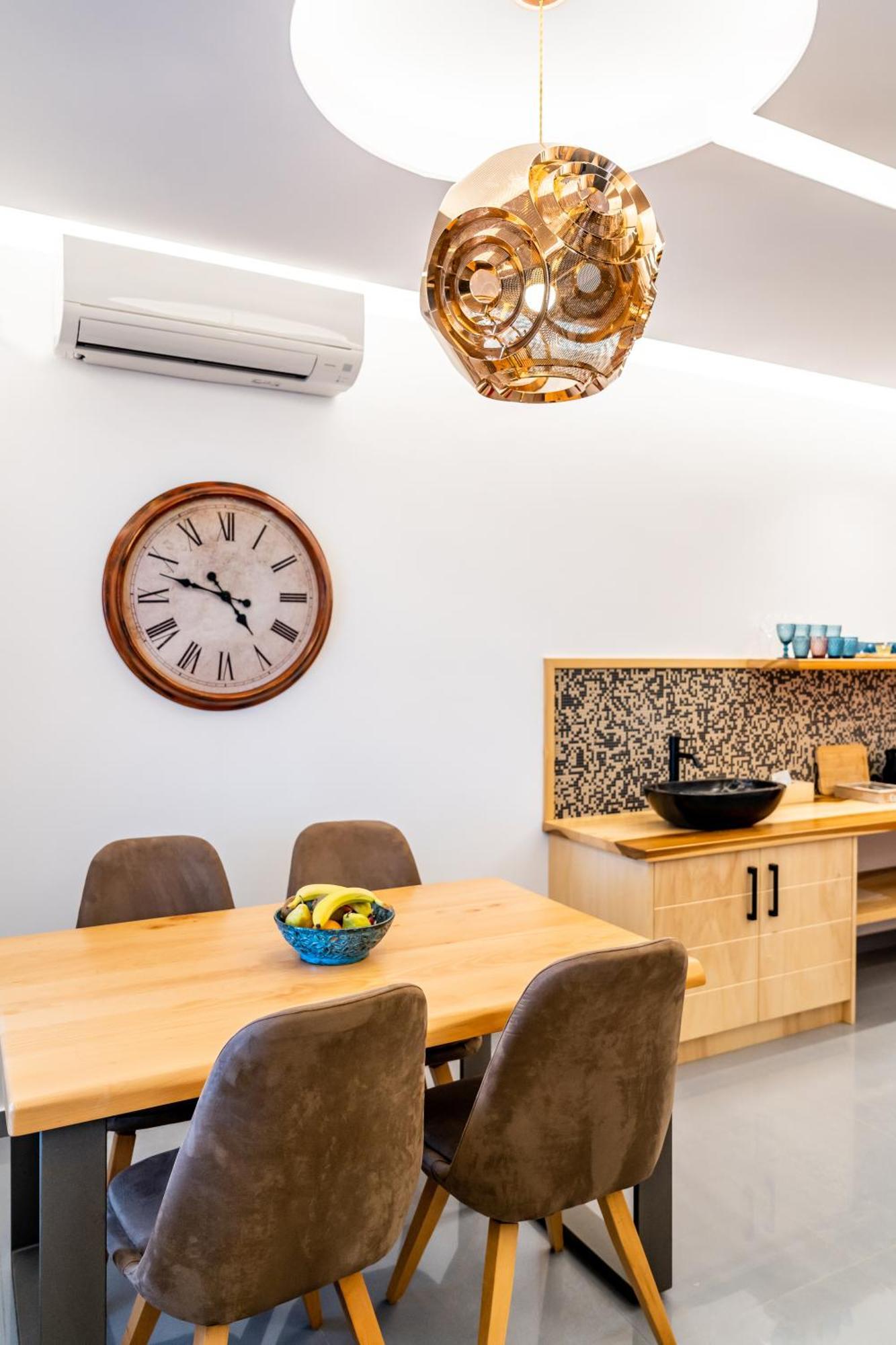 Marvarit Suites Mesaria Habitación foto
