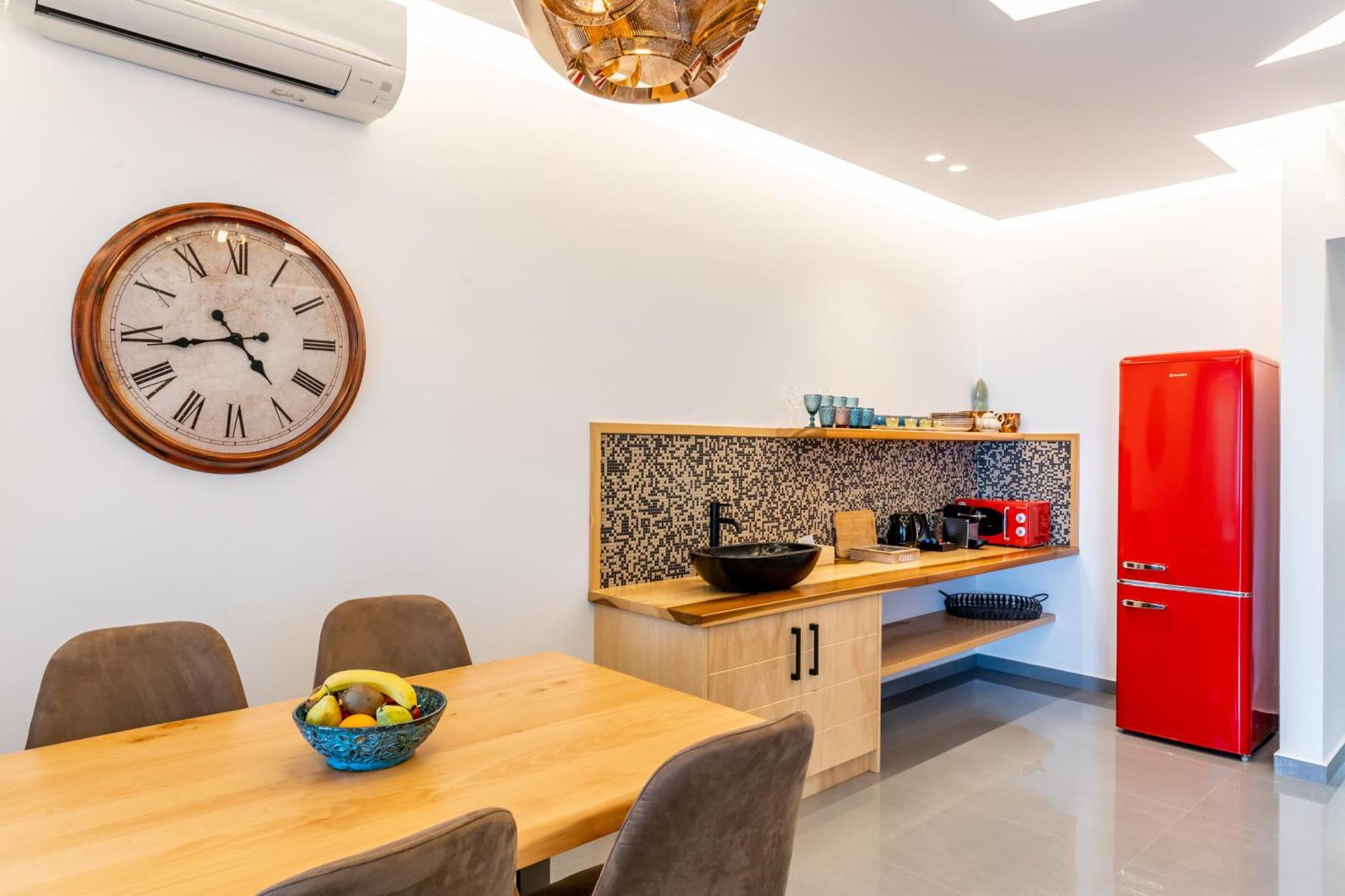 Marvarit Suites Mesaria Habitación foto