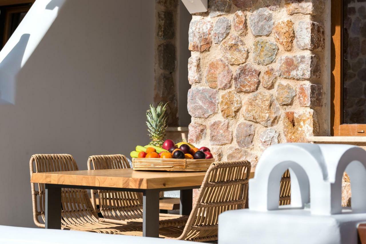 Marvarit Suites Mesaria Exterior foto
